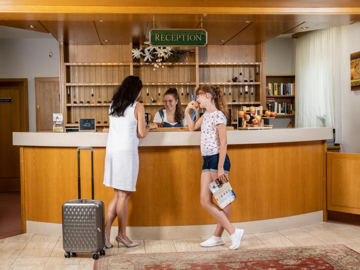 Hotel Ottenstein - Das Wohlfuehlhotel Rastenfeld Екстер'єр фото